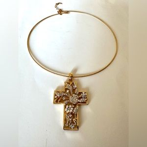 KIRKS FOLLY Gold Tone Cross Necklace